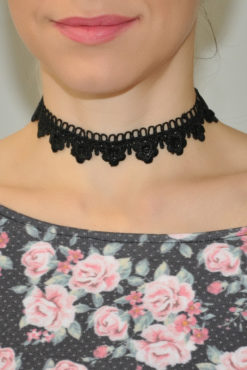 Choker με δαντέλα